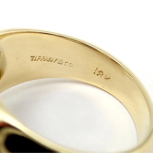 Authentic! Tiffany & Co Paloma Picasso 18k Yellow Gold Large Lapis Oval Ring - Picture 6 of 14